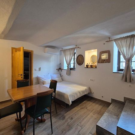 Slovenian House Vida Блед Екстериор снимка