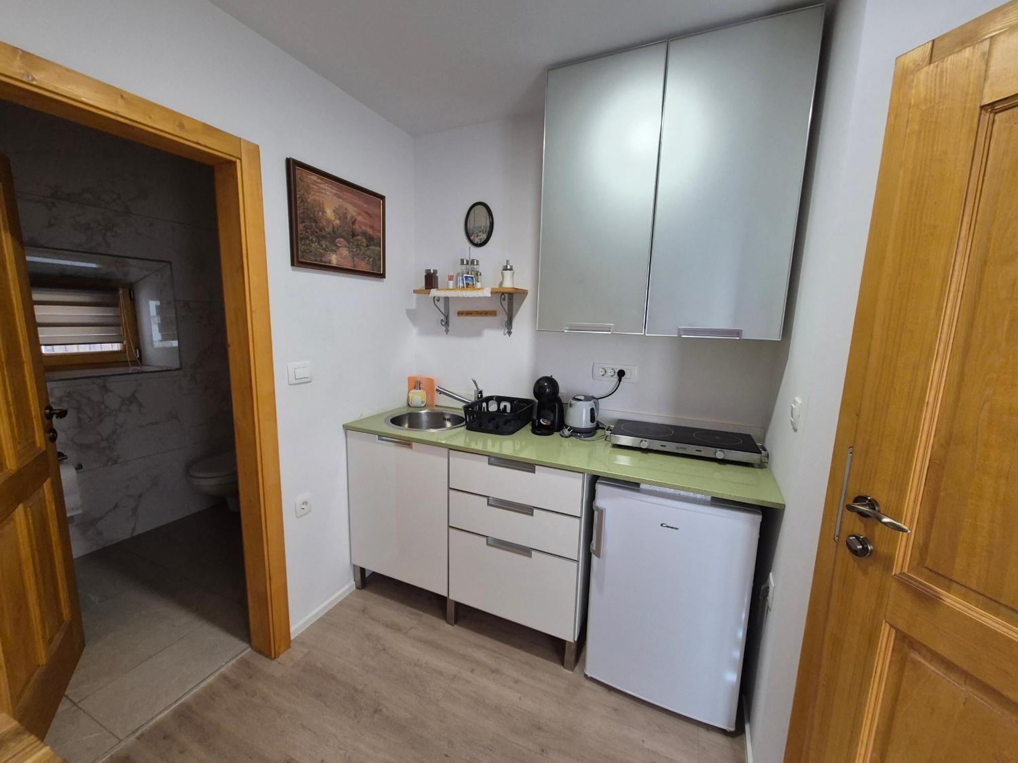 Slovenian House Vida Блед Екстериор снимка